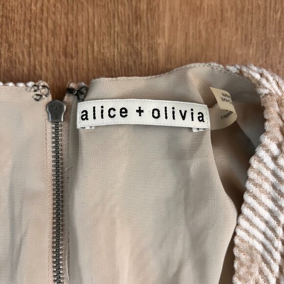 Alice + Olivia Beige Rania Wrap Style Mid-Length Pleated Cocktail Dress Sz 2 - Picture 9 of 15